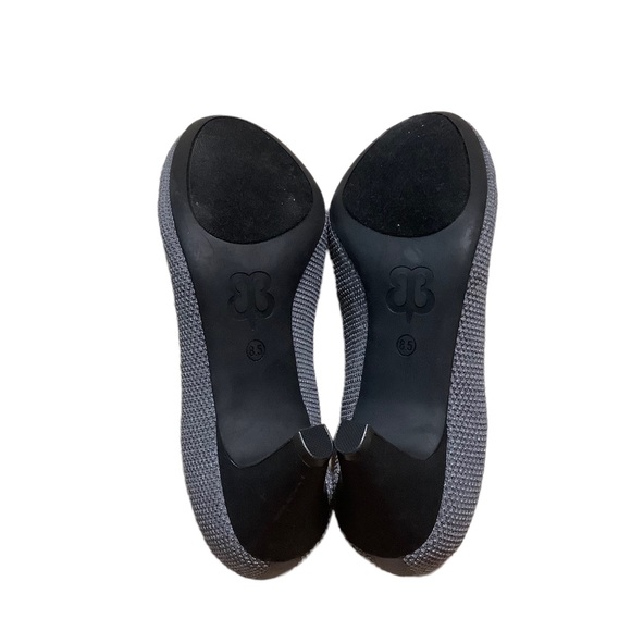 Betabrand Grey Late to the Gate Comfort Heels - Picture 5 of 7